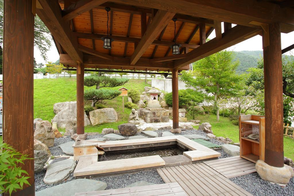 Отель Yoshikawaya Фукусима Экстерьер фото